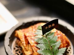 哈里哈牛肋条-哈里哈·黑牛私厨(购物公园店)