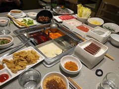-海底捞火锅(旭辉MALL店)