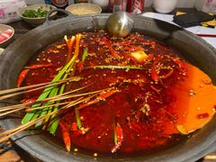 -四小区火锅·巷子里的重庆火锅(花照壁店)