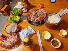 -阿婆情腊排骨火锅(金虹路店)