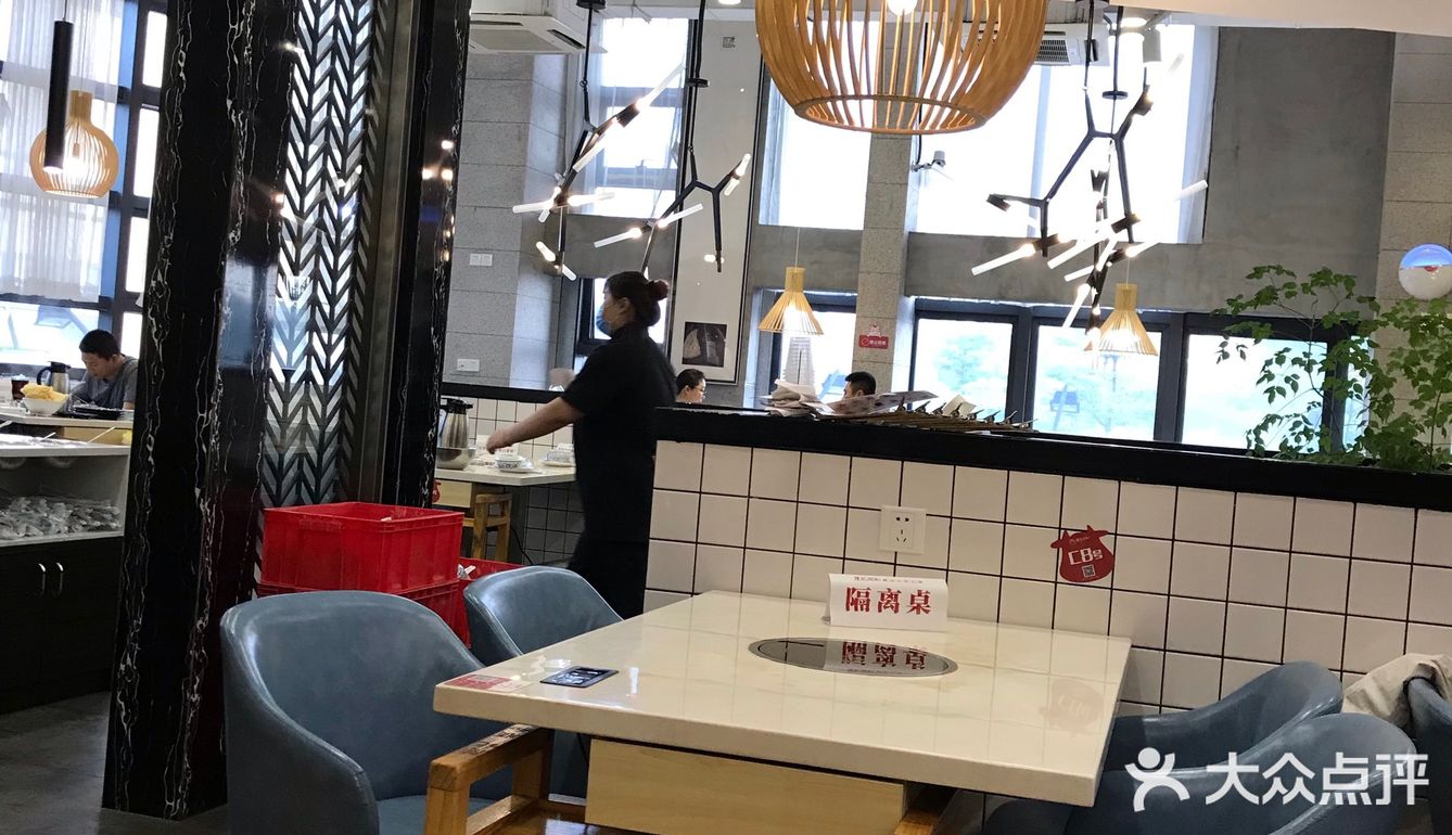 我们在美团上买了一个套餐 - 吃喝玩乐精选