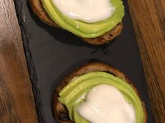 牛油果烤面包配酸奶-1861意大利餐厅(文化广场店)