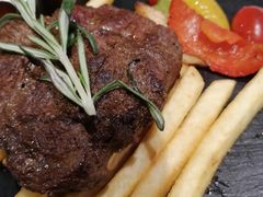 西冷牛排-麦甜创意轻食餐厅(西康路店)