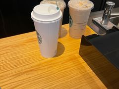 馥芮白-星巴克(南京孵鹰大厦店)