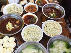 -王菊美食街·王菊面馆(总店)