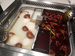 -海底捞火锅鲜切牛肉主题店(长寿路店)