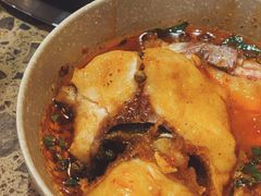 -肖肖酸萝卜鱼火锅(总店)