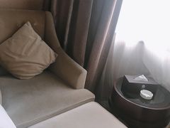 -博雅假日酒店(广州白云山万达广场店)