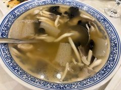 -梅龙镇酒家(南京西路总店)