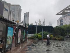 -上海来福士广场