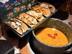 土鸡菌汤锅-芸山季·云南野生菌火锅(人民广场来福士店)