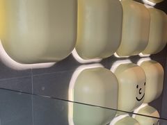 -必胜客(WOW象山涌金广场店)