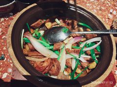 -涌煲记·蟹煲·砂锅海鲜·煲出宁波味(天一旗舰店)
