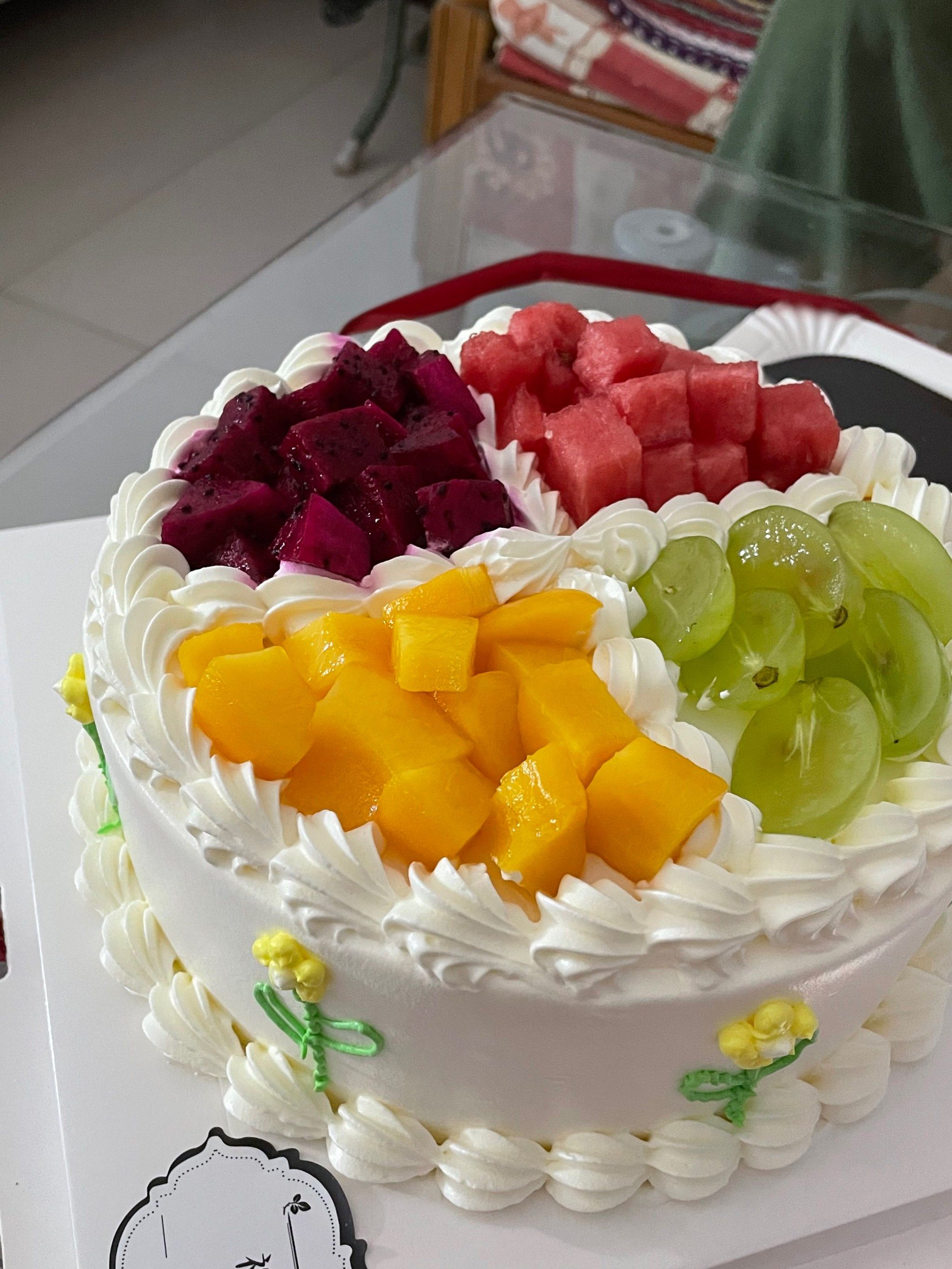 甜蜜满分的果蛋糕