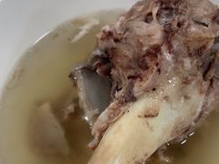 -周震馄饨