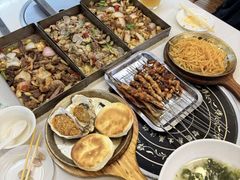 -老东镇啤酒屋海鲜加工·蒸汽海鲜·海鲜烧烤(台东店)