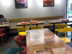 大堂-红荔村肠粉(龙华地铁站店)