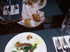 -YUE·6·西式融合餐厅(外滩六号店)
