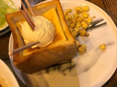 面包诱惑-苹果树下艺术餐厅(通州店)