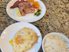 -南京双门楼宾馆(盐仓桥地铁站阅江楼店)