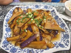-记忆湘菜馆(芙蓉镇店)
