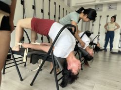 点击看大图 -OM瑜伽教练培训学院