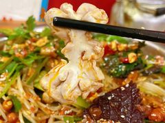 -周良天山牛杂城(天山路总店)