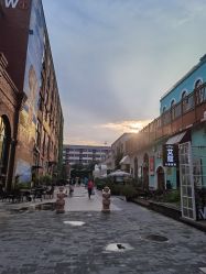 -亚太瑜伽普拉提学院