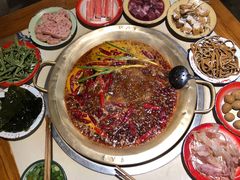 -叁口煮老火锅(东升店)