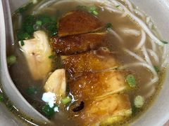 油鸡濑粉-一乐烧鹅(中环店)