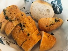 -老梦面包CHEZMOREL(麦子店)