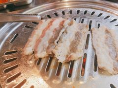 -哈哈碳都·牛肋条无限自助烤肉(台江万达店)