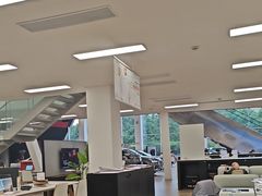-上海永达奥诚奥迪4S店(申江路店)