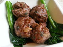 白灼牛肉球-新东城喜宴海鲜酒家(同德店)