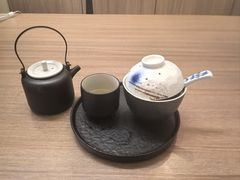 -灸春堂·艾灸·痛症·整脊连锁(之江银泰店)