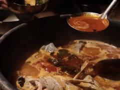酸汤鱼-毛辣果·酸