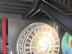 -极限PLAY运动娱乐新世界·团建派对表演休闲馆·室内高空游乐园