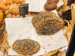 -Dough&Joe团憩(瑞虹天地月亮湾店)