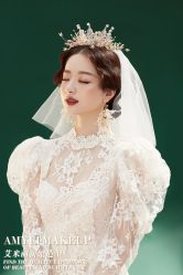-艾米丽婚纱礼服