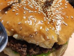 芝士牛肉汉堡-集品堂·JPC餐厅(青年大街市府店)