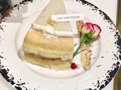 -朱迪小铺.半糖奶油蛋糕(海汇港店)