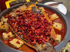招牌过瘾麻辣烤鱼-江河里麻辣烤鱼(奉贤宝龙广场店)