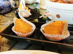 鲜果榴莲天鹅酥-陶陶居酒家(海岸城店)