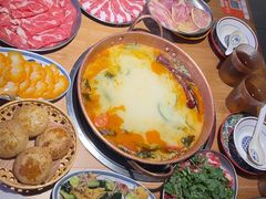 -洱火云南酸菜牛肉火锅(石景山当代商城店)