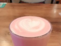 -more than meow吴止猫主题餐厅(承德 中船汇店)