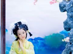 -九月鹰飞汉服摄影工作室