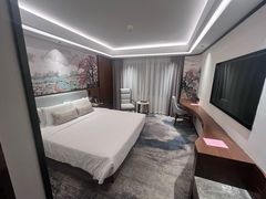 -广东大厦酒店(广州北京路步行街纪念堂地铁站店)