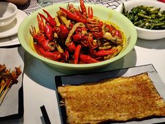 -靓虾二哥长沙地标小龙虾(五一广场店)