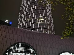 -上海尚嘉中心