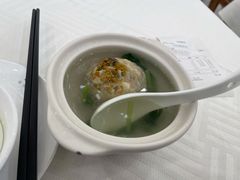 蟹粉狮子头-怡园饭店-餐厅(四望亭店)